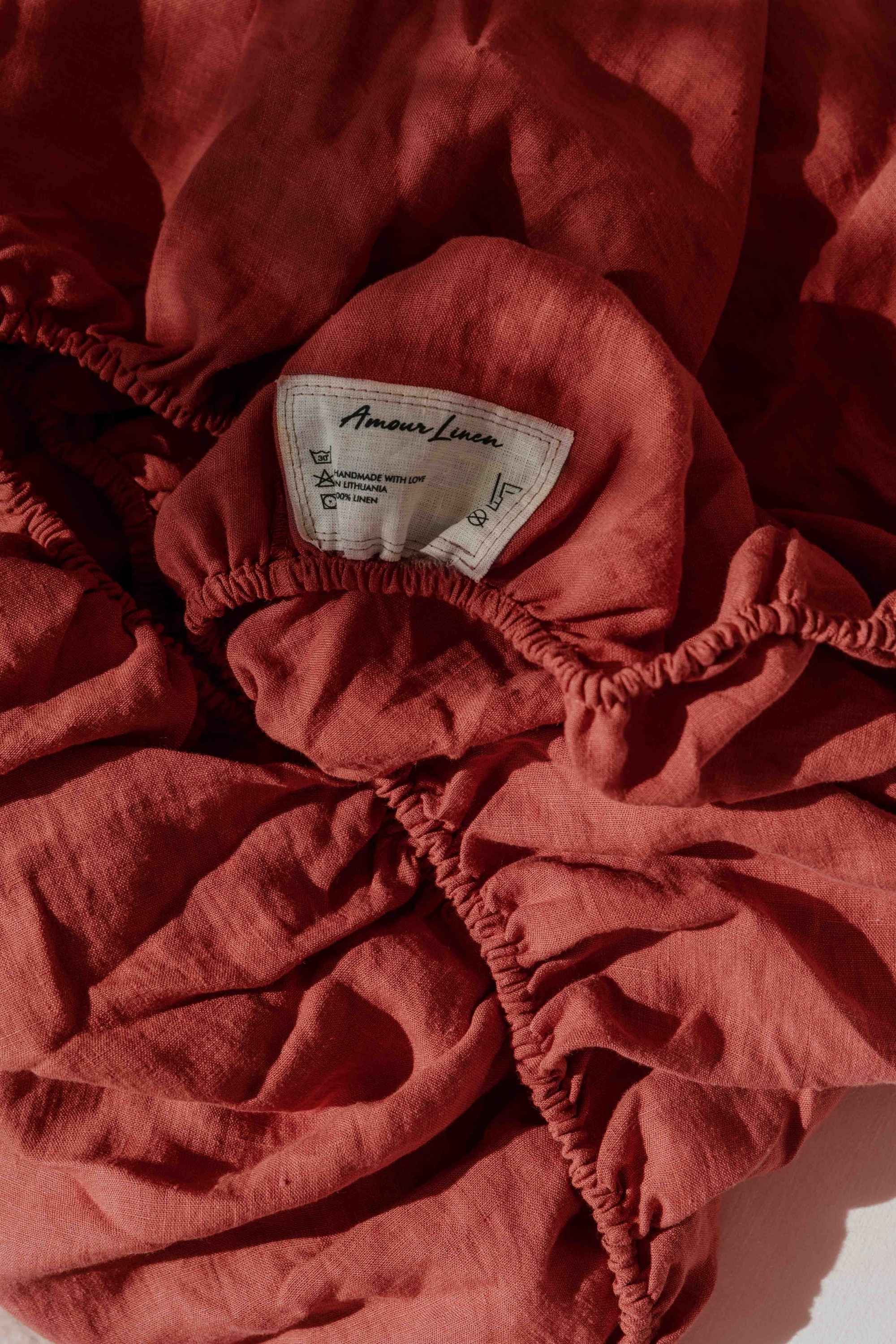 Linen fitted sheet | ARCHIVE SALE