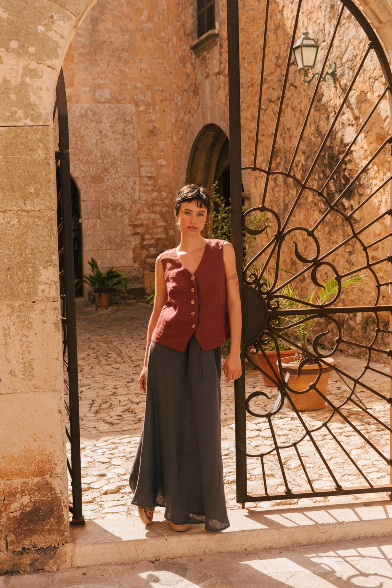 AmourLinen Linen dress Greta linen vest Greta linen vest